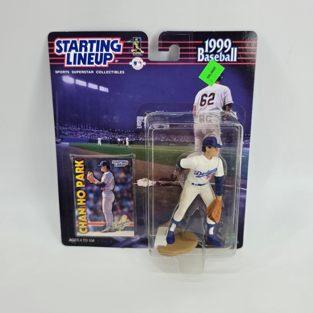 Vintage Starting Lineup 1999 Chan Ho Park Los Angeles Dodgers Figure with Card